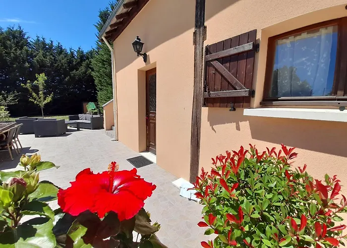 Сasa de vacaciones De Charme La Roche Aux Lions *