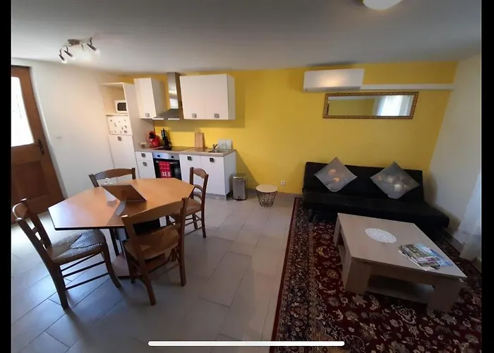 Сasa de vacaciones De Charme La Roche Aux Lions Archigny